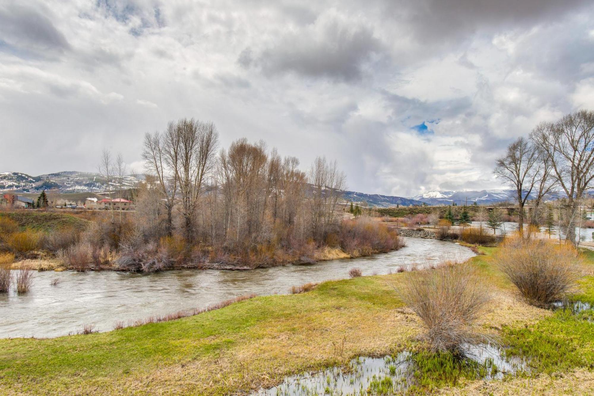 Riverfront Cabin About 4 Mi To Granby Ranch! Εξωτερικό φωτογραφία